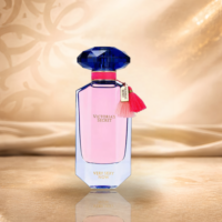 صورة عطر فيري سيكسي ناو المستوحى من فيكتوريا سيكريت، متاح لدى أفضل متجر عطور إلكتروني في مصر.